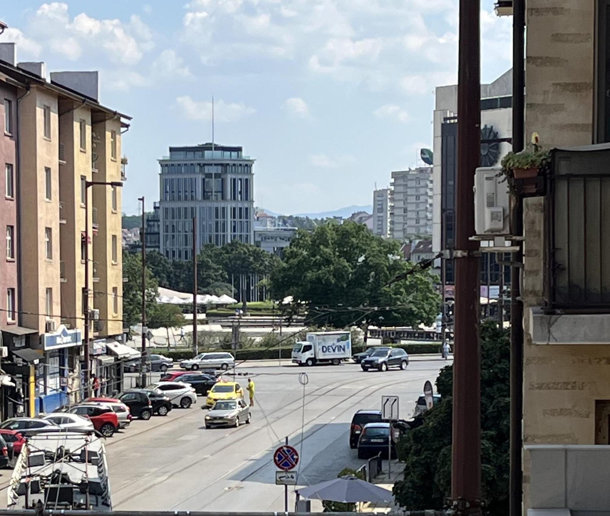 Vivid Condo By Ndk And Vitosha Blvd With Free Secured Parking And Ac Sofia Exterior photo